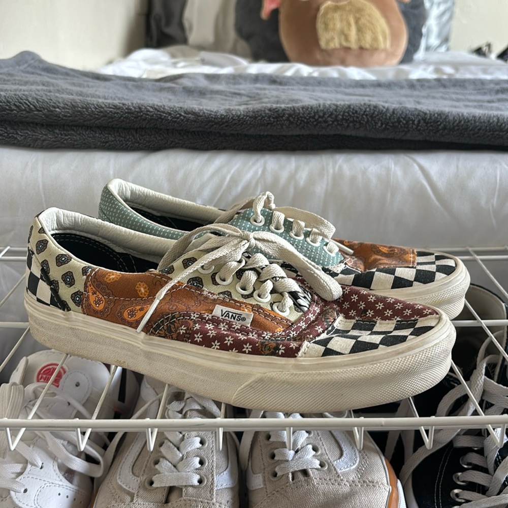 NEW! UNISEX VANS Off The Wall EraTiger Patchwork Shoes - Women 8 / Mens 6.5